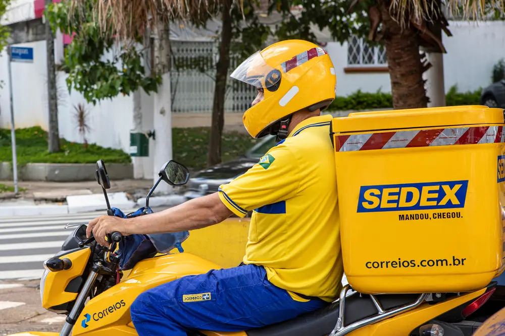 Em Teresina, Correios e governo do Piauí vão entregar medicamentos em casa — Agência Gov