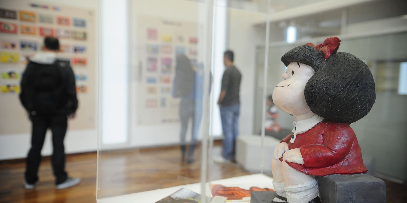 Hoje é Dia: Mafalda, idosos e Outubro Rosa são destaques