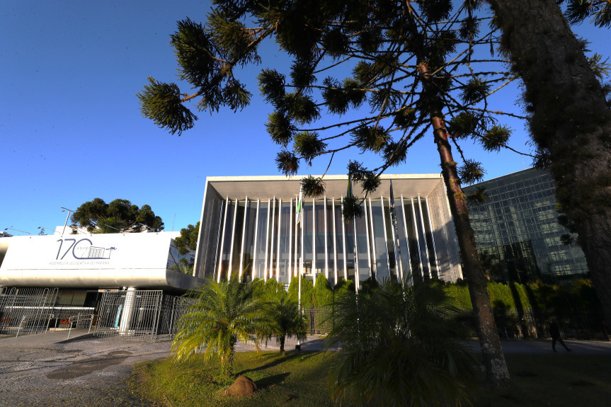 Audiências públicas, solenidades, sessões plenárias e reuniões estão na programação da Casa nesta semana.