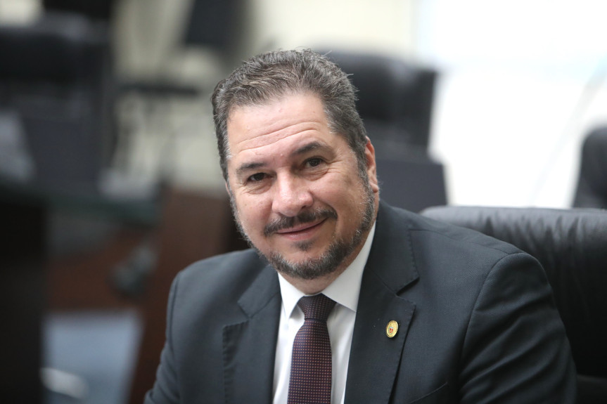 O deputado Gilson de Souza (PL) é o coordenador Frente Parlamentar em Apoio às Comunidades Terapêuticas, Cuidados e Prevenção às Drogas.