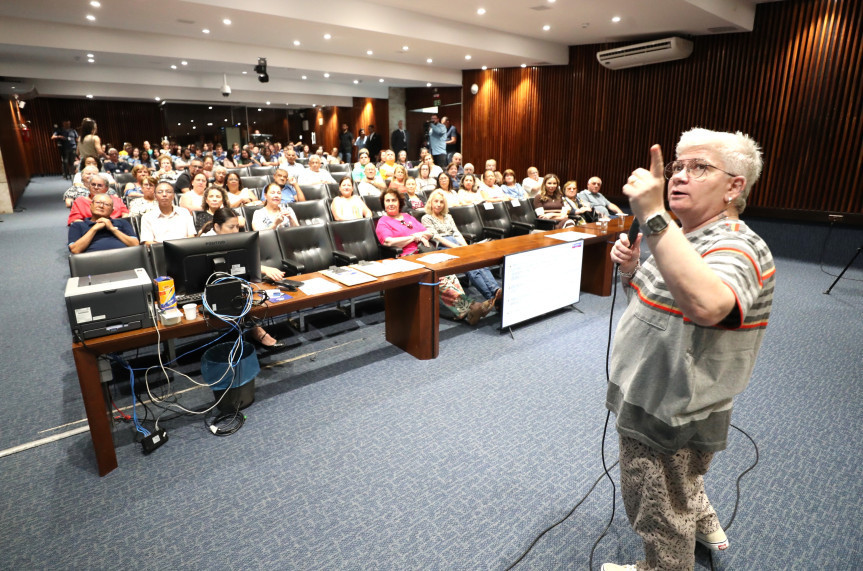 Palestra ocorreu na manhã desta terça-feira (1º), no Plenarinho da Casa.