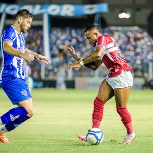 CRB e Paysandu fazem jogo contra o rebaixamento