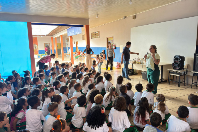 Com foco na prevenção de intoxicações, Estado amplia conscientização nas escolas