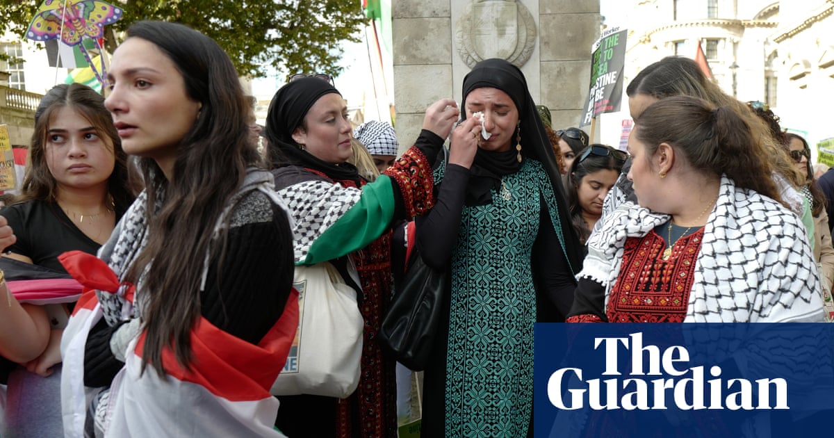 Dezenas de milhares juntam-se a protestos pró-Palestina em Londres | Protesto