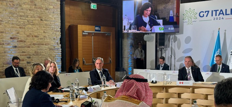 Em reunião do G7, ministra da Saúde debate políticas de envelhecimento saudável — Agência Gov