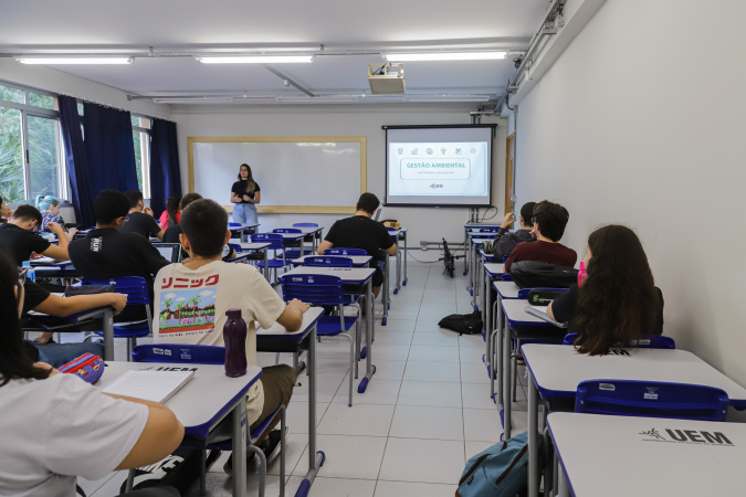 Paraná é o quarto estado com mais estudantes universitários do Brasil, aponta censo