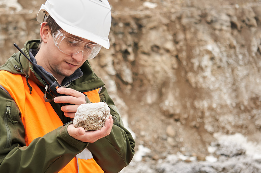 Plenário vota isonomia entre diplomados em Geologia e Engenharia Geológica na quarta — Senado Notícias