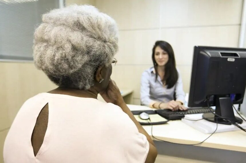 Projeto garante contribuição facultativa reduzida aos beneficiários do BPC — Senado Notícias