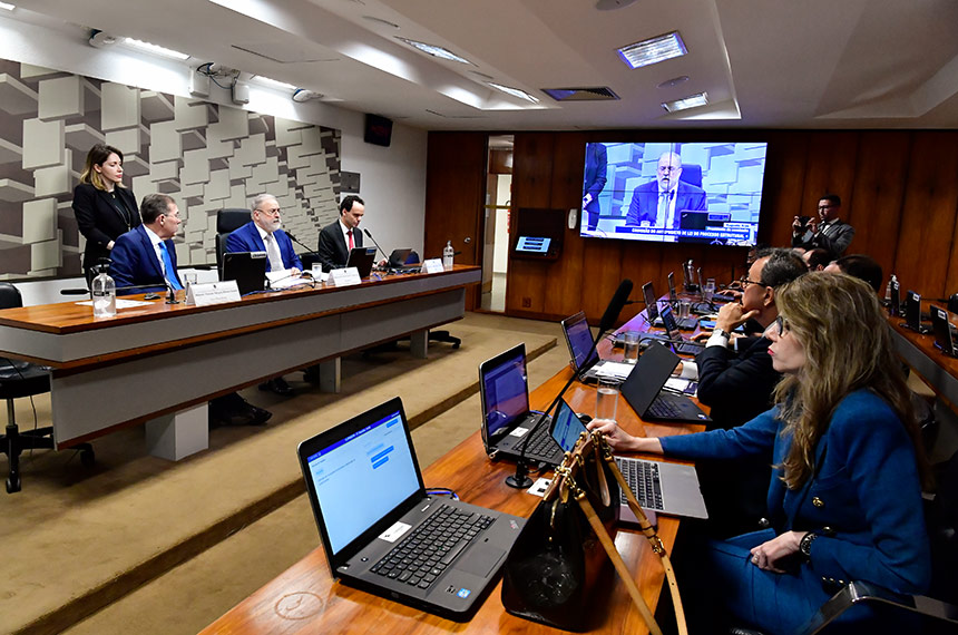 comissão de juristas vota relatório final na quinta-feira — Senado Notícias