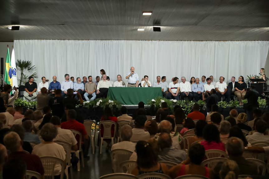 Solenidade ocorreu na noite dessa terça-feira (29).