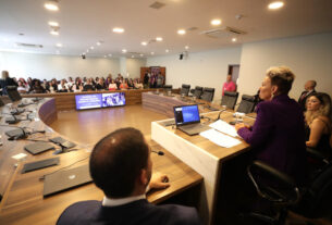 Encontro ocorreu na manhã desta terça-feira (26), no Auditório Legislativo.