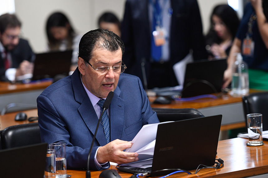 Em pronunciamento, relator do PL 6020/2019, senador Eduardo Braga (MDB-AM).