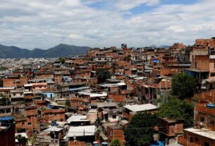 Lula lança Programa Periferia Viva para promover urbanização de favelas — Agência Gov