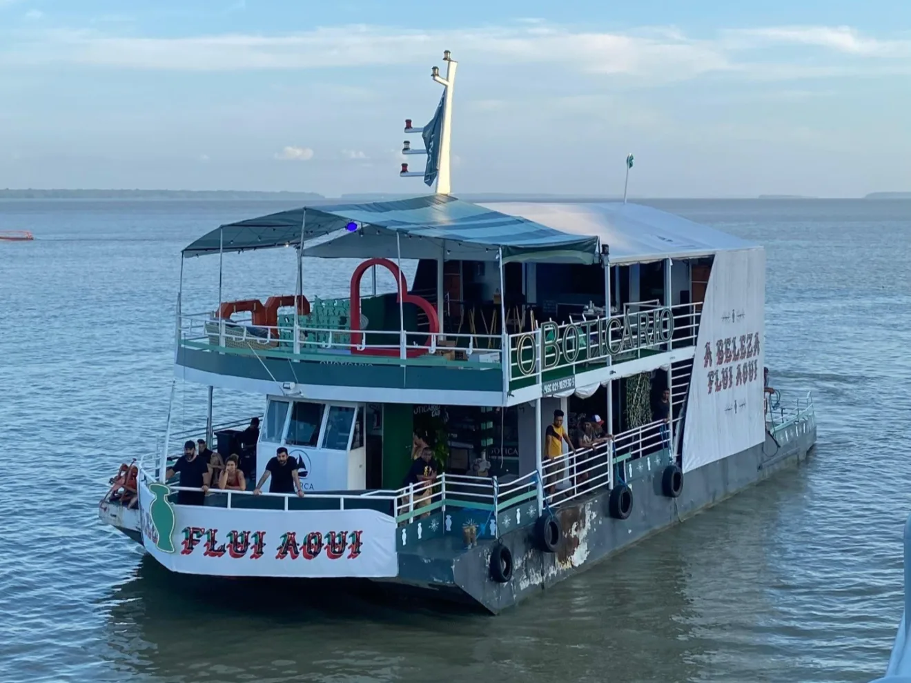 barco O Boticário em Belém