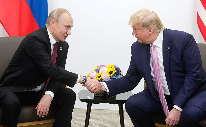 Rússia nega conversa entre Vladimir Putin e Donald Trump