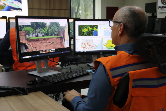 Acumulado de chuvas chega a 172 mm e Defesa Civil registra ocorrências em oito cidades