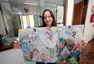 Aluna do Centro Juvenil de Artes Plásticas vence etapa estadual de concurso internacional