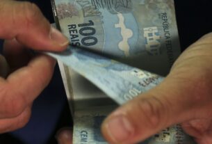 Crédito bancário deve crescer 10,6% neste ano e 9,6% em 2025, prevê BC