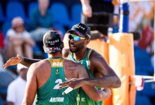 Evandro e Arthur vencem estreia no Finals do vôlei de praia mundial