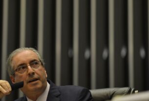 Mendes decide que cabe ao STF julgar processo contra Eduardo Cunha