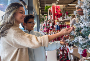 Paranaenses já planejam os presentes de Natal, com vestuário e brinquedos entre os mais escolhidos | ASN Paraná