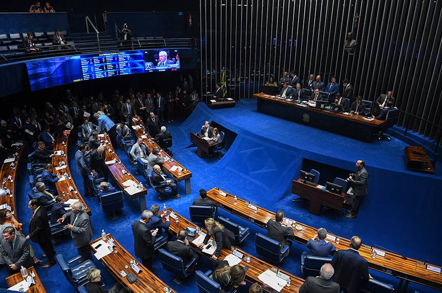 Projeto que proíbe importação de resíduos sólidos segue para sanção — Senado Notícias