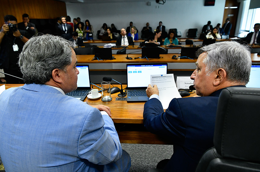 Reforma do Processo Administrativo segue para o Plenário — Senado Notícias