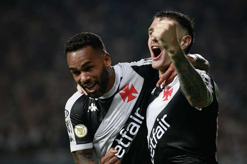 Vasco bate Atlético-MG e volta a vencer no Brasileirão após 5 jogos - Jogada