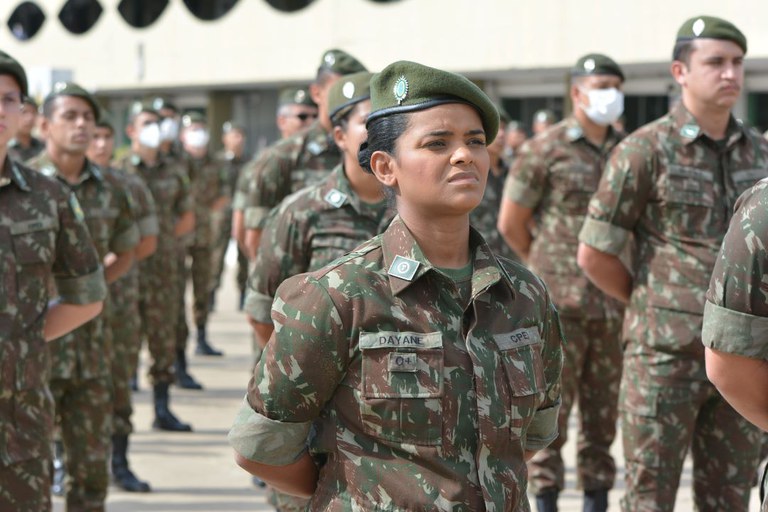 Alistamento militar voluntário feminino está aberto e segue até 30 de junho — Agência Gov