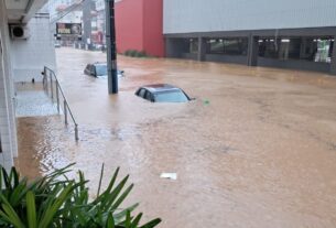 Chuvas levam quatro cidades a decretar emergência em Santa Catarina