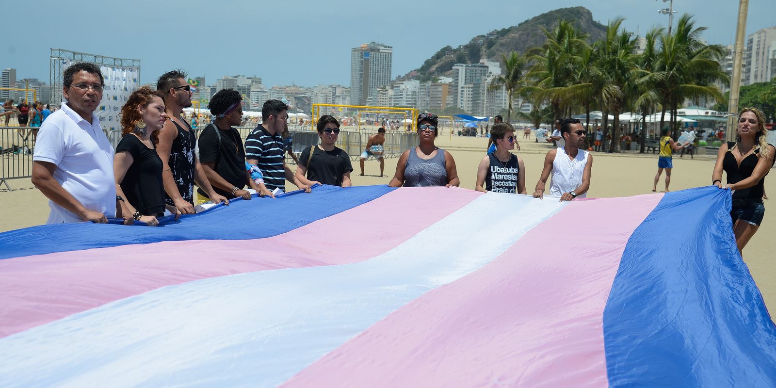 Entidades reivindicam políticas públicas contra a transfobia