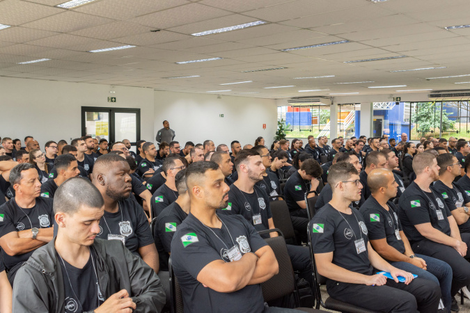 Futuros policiais penais participam de capacitação promovida pela CGE