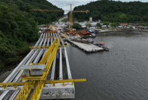 Traçado da Ponte de Guaratuba começa a ganhar forma com instalação de vigas longarinas