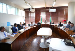 Reunião ocorreu na manhã desta terça-feira (18), na Sala das Comissões.