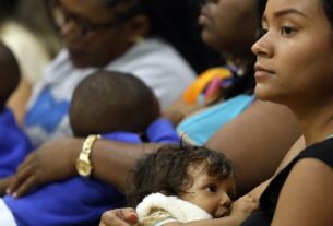 Mães vacinadas contra covid protegem bebês com aleitamento exclusivo