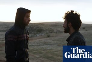 O prefeito da Flórida lança ameaça para despejar cinema sobre nenhuma outra triagem de terra | Nenhuma outra terra