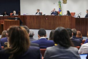 STF retoma julgamento de denúncia de golpe contra Bolsonaro, acompanhe