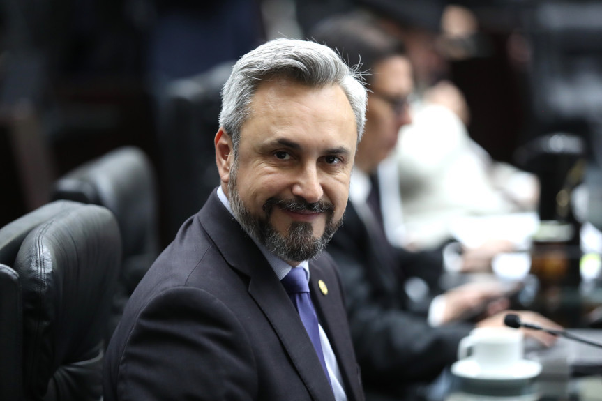 Deputado Fabio Oliveira (Podemos), coordenador da Frente Parlamentar das Engenharias e Infraestrutura da Assembleia Legislativa.
