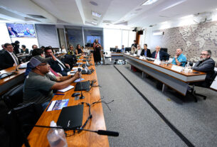 Debate na CRE prepara posição do país para tratado da ONU sobre poluição plástica — Senado Notícias
