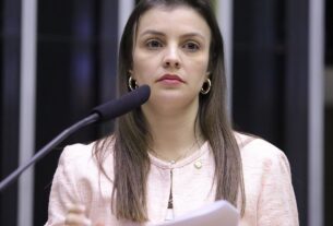 Deputada federal acusa marido de agressões físicas e psicológicas