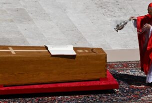 Homilia de missa fúnebre resgata legado de união do papa Francisco