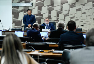 Incorporação de tecnologias pelo SUS para tratar doenças raras será debatida na CCT — Senado Notícias