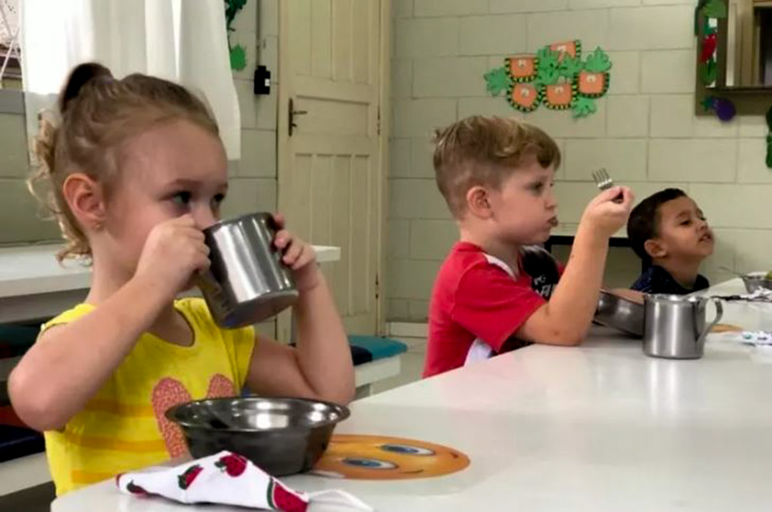 Lei garante terapia nutricional para autistas — Senado Notícias