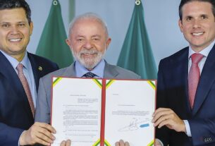 Lula entrega PEC da Segurança Pública para tramitação no Congresso
