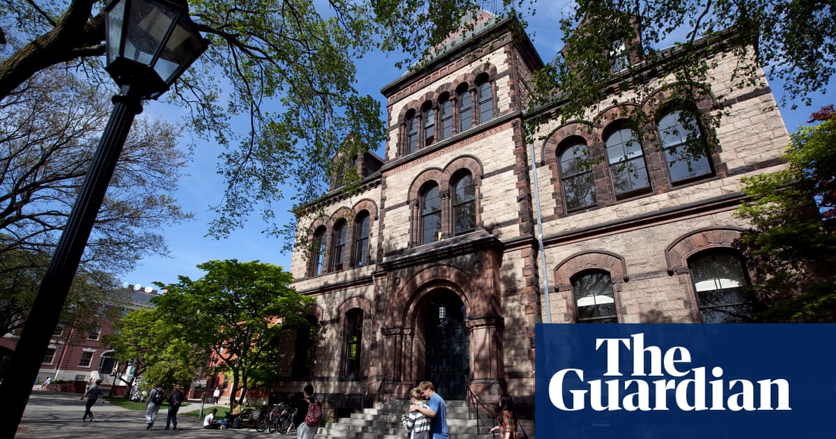 Trump teria ameaçando congelar US $ 510 milhões em subsídios da Brown University | EUA universidades