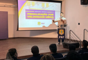 Assembleia Legislativa do Paraná | Notícias > Deputado Goura (PDT) destaca importância de vias calmas para redução de mortes no trânsito em evento na PRF Paraná