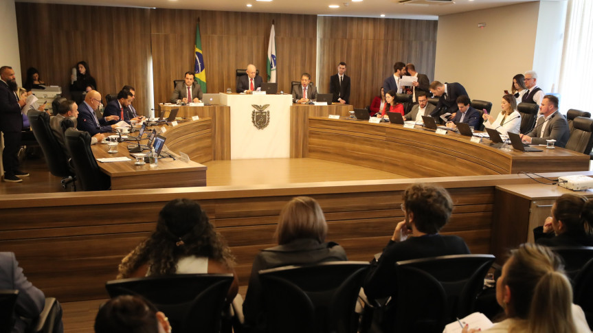 Assembleia Legislativa do Paraná | Notícias > CCJ aprova proposta que cria Política de Fomento à Agroindústria