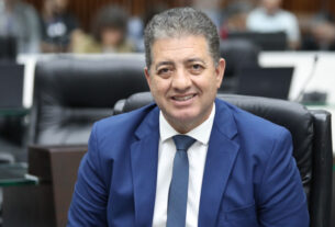 Assembleia Legislativa do Paraná | Notícias > Deputado Cobra Repórter (PSD) propõe Política Estadual de Preservação do Patrimônio Paleontológico no Paraná