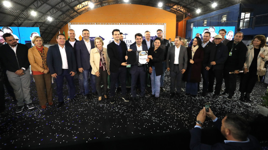 Assembleia Legislativa do Paraná | Notícias > Assembleia anuncia repasse para as reformas da Praça dos Menonitas e do Parque Náutico, no Boqueirão