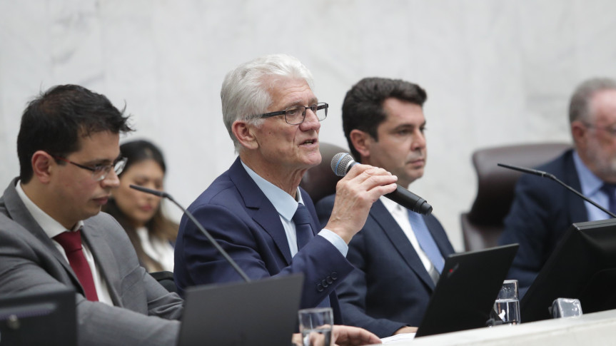 Assembleia Legislativa do Paraná | Notícias > Dados apresentados na Assembleia indicam valor histórico em investimentos liquidados no Paraná
